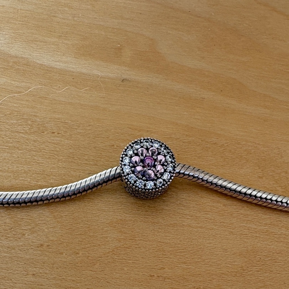 Pandora Dazzling Floral charm